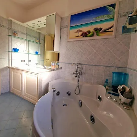 Casa Mari Apartment